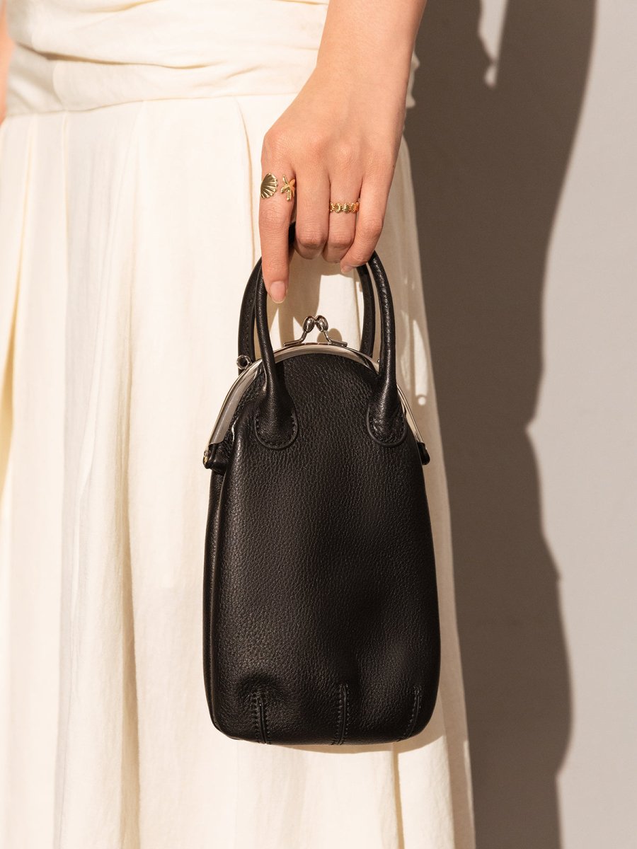 Whimsical Gourd Leather Ball Clasp Top Handle Bag